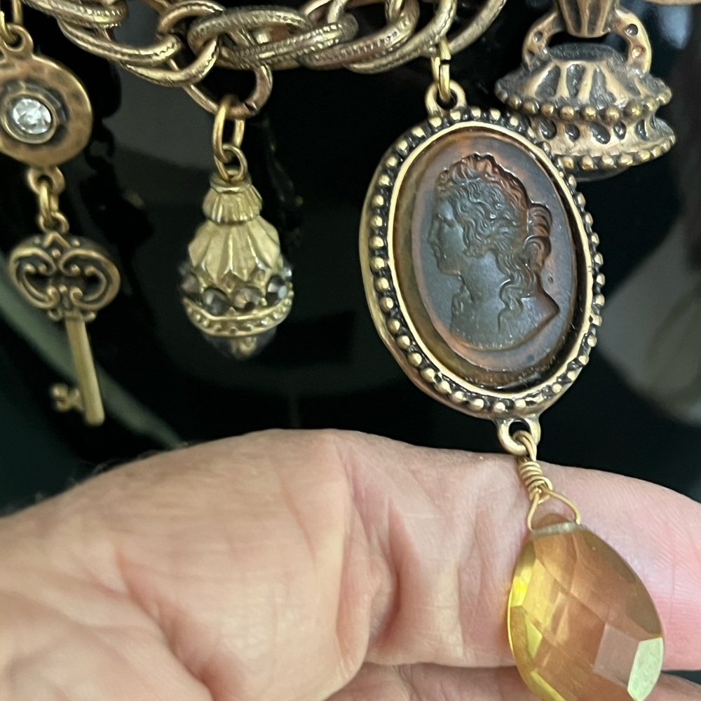 Chico's Statement Necklace - Picture 3 of 5